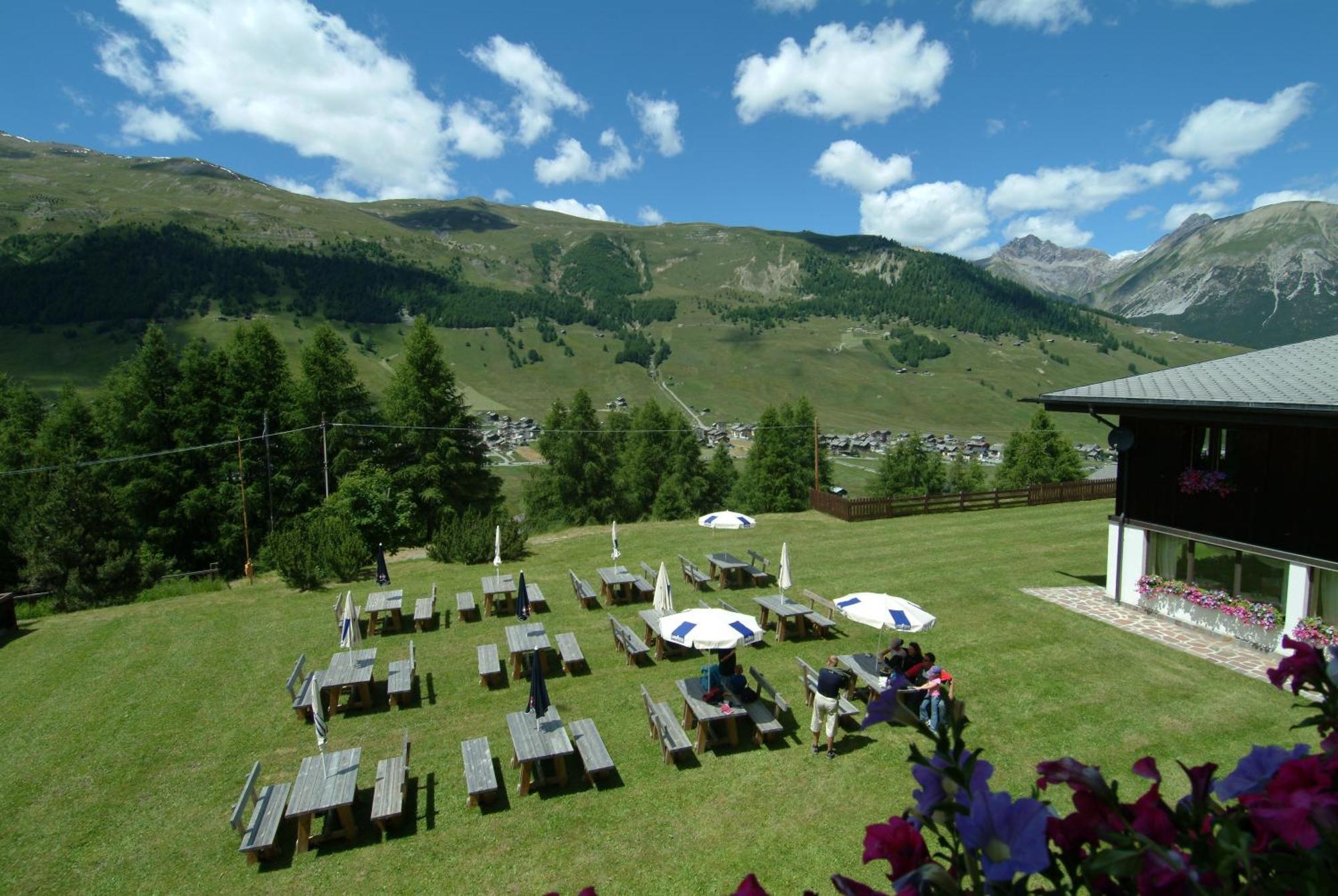 Hotel Intermonti Livigno Exterior photo