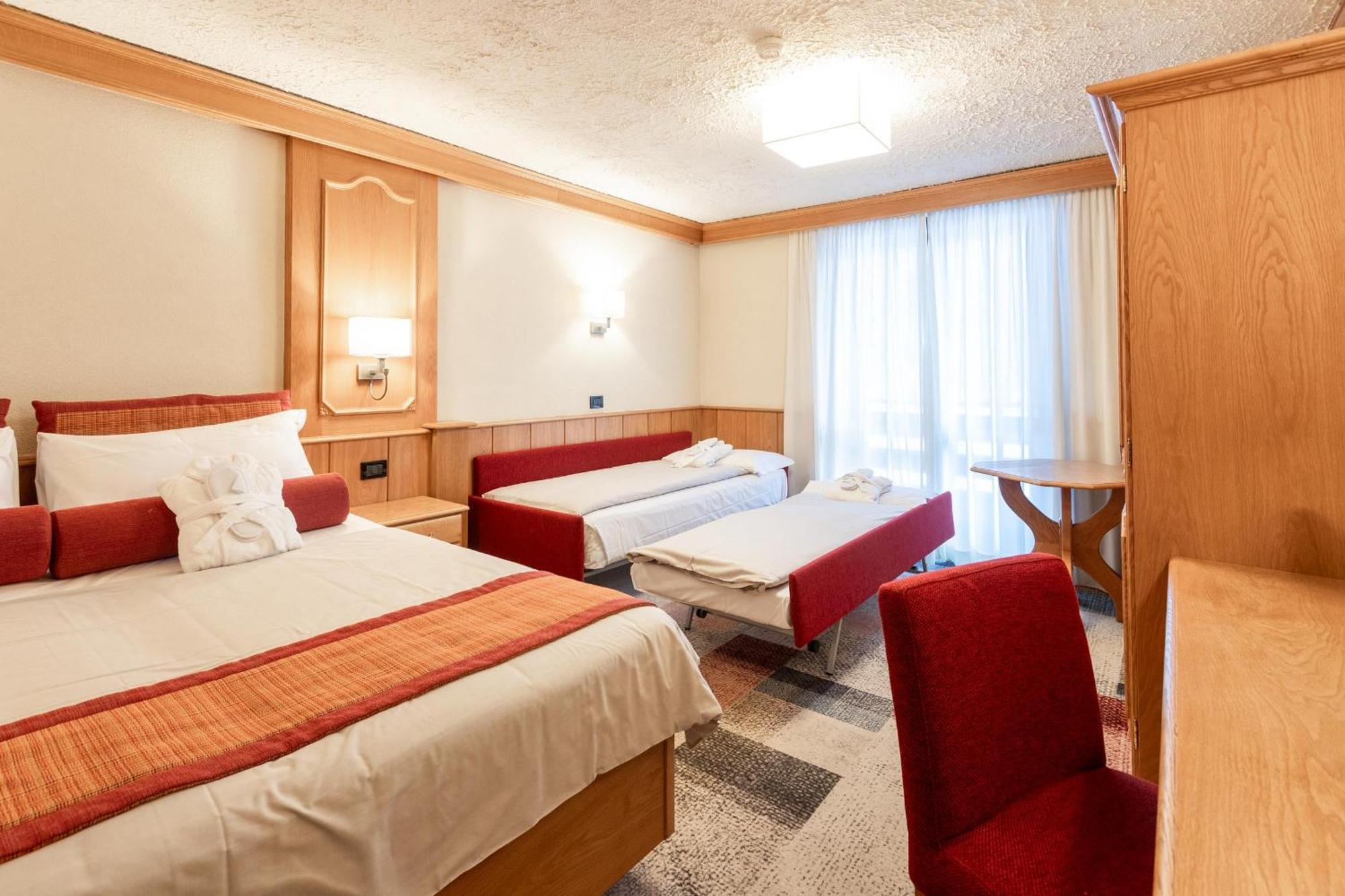 Hotel Intermonti Livigno Exterior photo