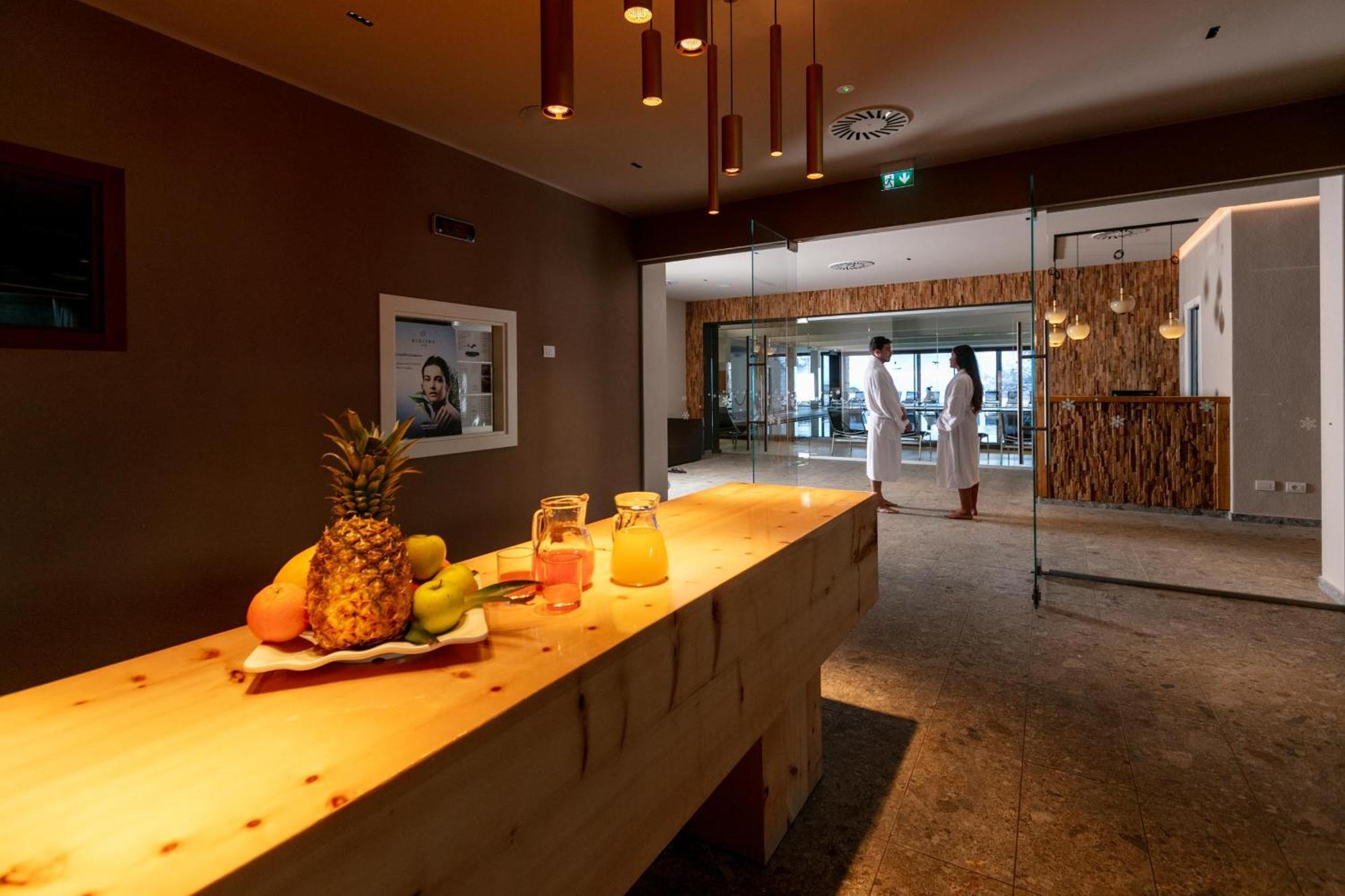Hotel Intermonti Livigno Exterior photo